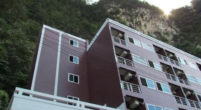 انانگ مونتین ویو