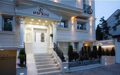 لازار لوکس اپارتمنتز