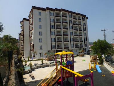 ریال لیف رسیدنس