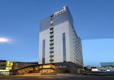 استاز هتل میئونگدنگ 2