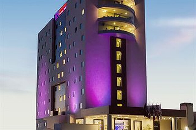 هز هتسن هتل کرتارو