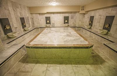 کمت هتل اند ریزرت