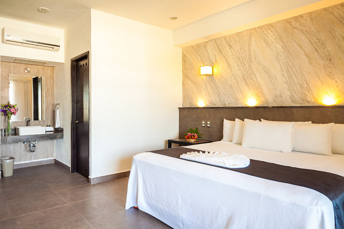 Aspira Hotel and Beach Club