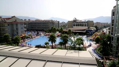 گرین نچره ریزورت اند اس پی ای