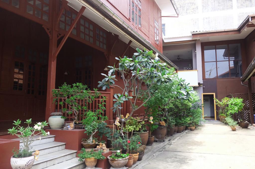 Hotel Baan Boran , Hotel 2Star, Hotel Bangkok, Thailand