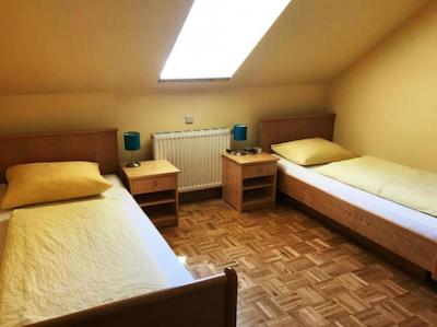 هتل گارنی لهنرهف