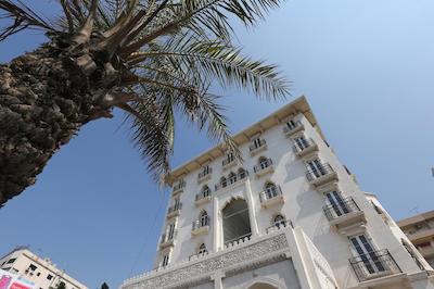 اساها گهبیری هتل