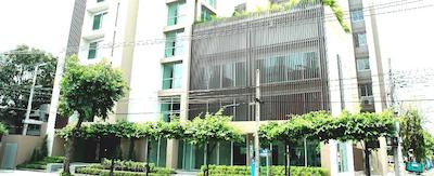 بانکوک لیوینگ