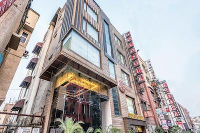 گولد سوک هتل