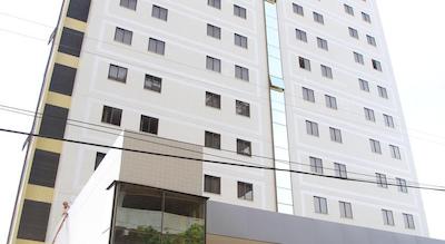 است این هتل