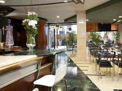 سرکتل هتل ترز لوسز