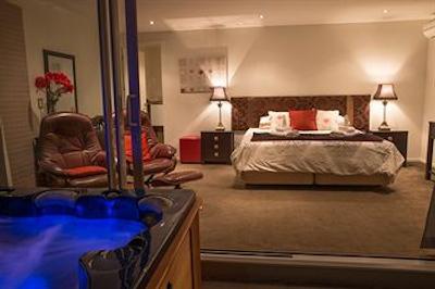 تارلتونز لج