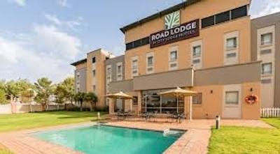 سیتی لج هتل راد لج بلمفنتین آیرپرت