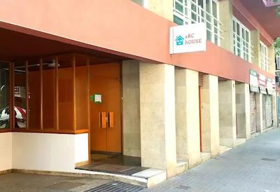 ارک هوس هستل