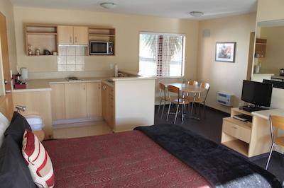 آلهامبرا اُاکز متر لج