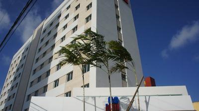 گو این هتل اراکاجو