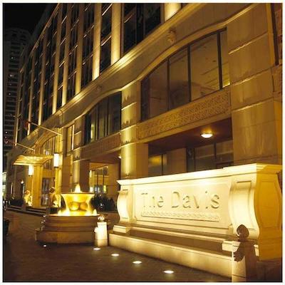 دیویس بانکوک