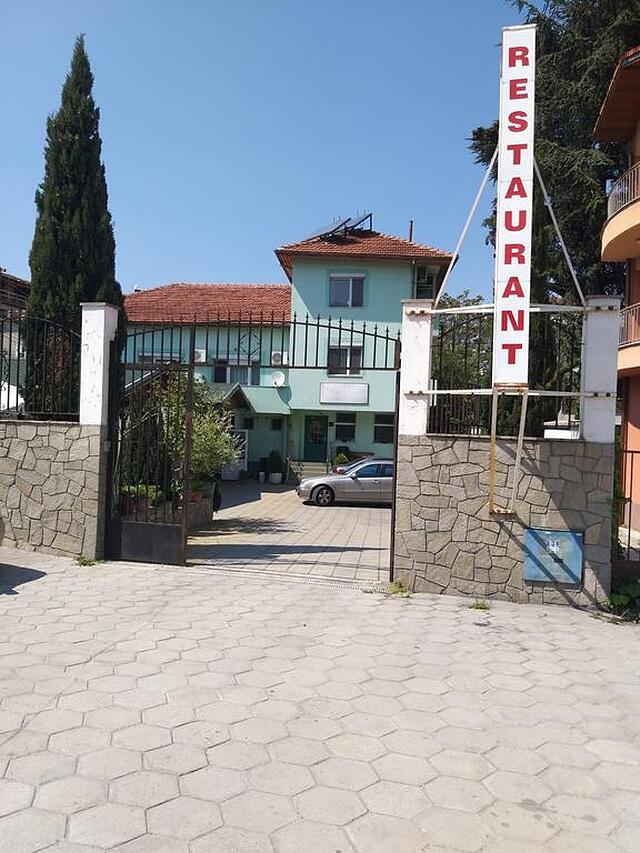 تساروتس