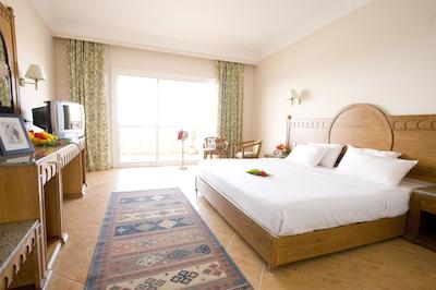 وتپیا بیچ کلوب