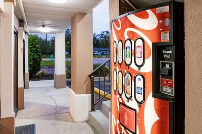 رد روف این ایندیاناپلیز ایست