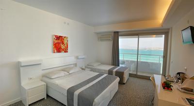 کلوب سالا نووا اینکیم هتل