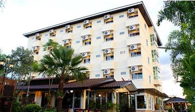 تانگ تا ریزورت اند سپا سووارنابومی ایرپورت