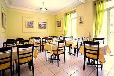 هتل دو اسکوار د انورز