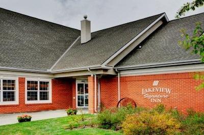 لاکویو سیناتور این کالگاری آیرپرت