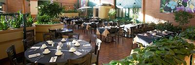 د گلنمر این اند کنونشن سنتر