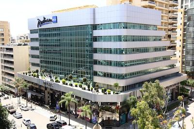 رادیسن بلو هتل بیروت وردون