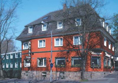 سهمیدت-منیکز