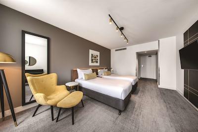 ویب هتل اسیدنی