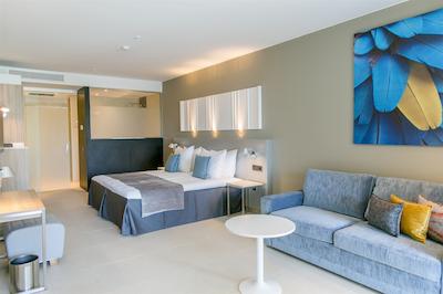 رادیسن بلو ریزرت اند اسپا گران کاناریا مگان