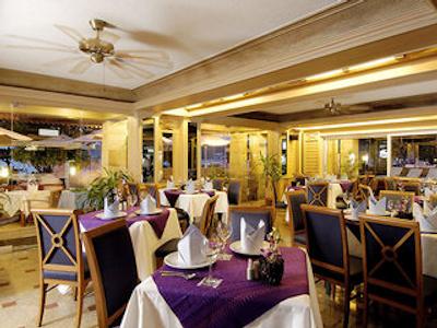 ابسُلوت اسیا پیرل بیچ ریزرت اند اسپا