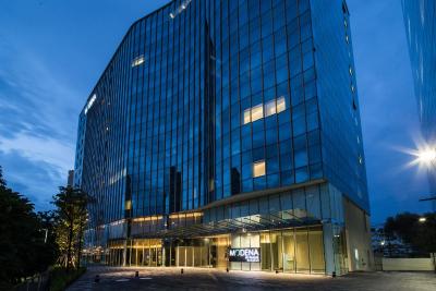 مودنا بای فریزر بانکوک