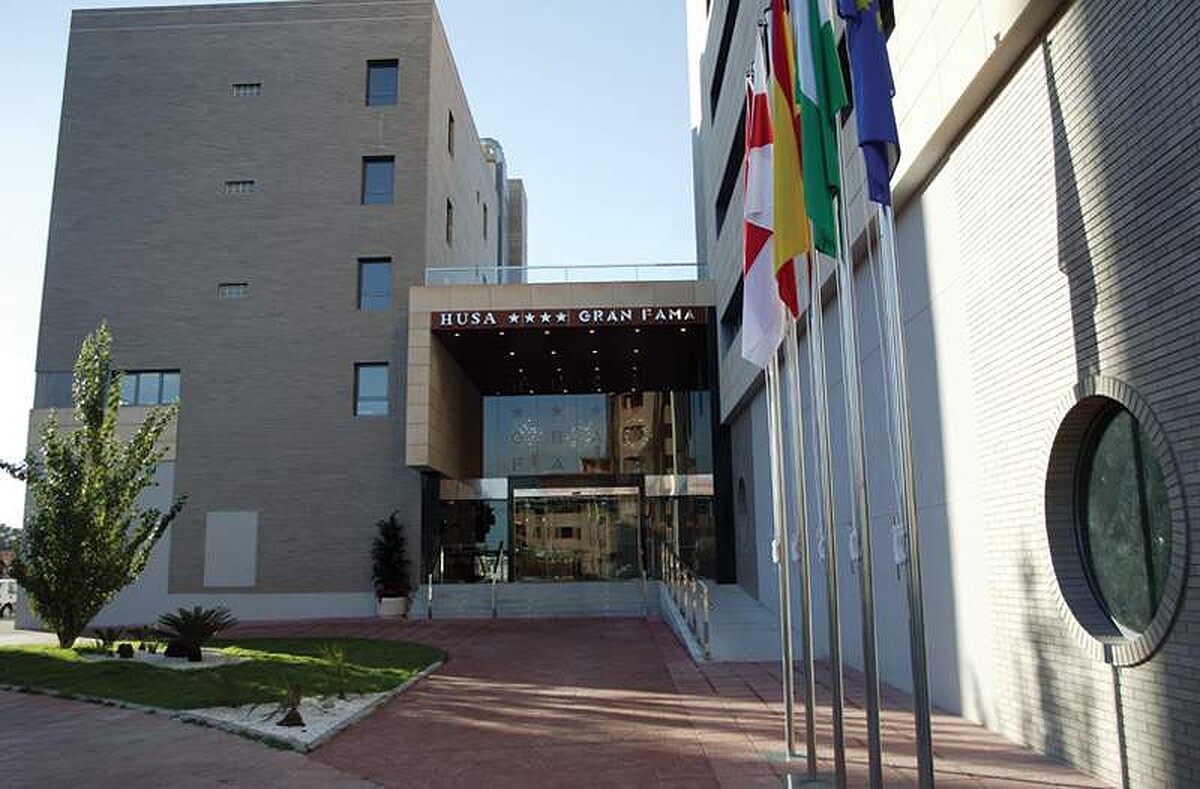 سرکتل گران فاما