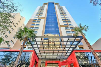 رادیسن رد کمپیناز هتل