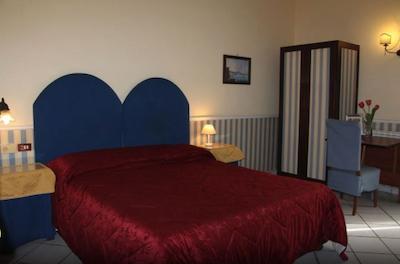 ب اند ب سانتا لوشیا 50