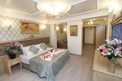 اپل تری هتل