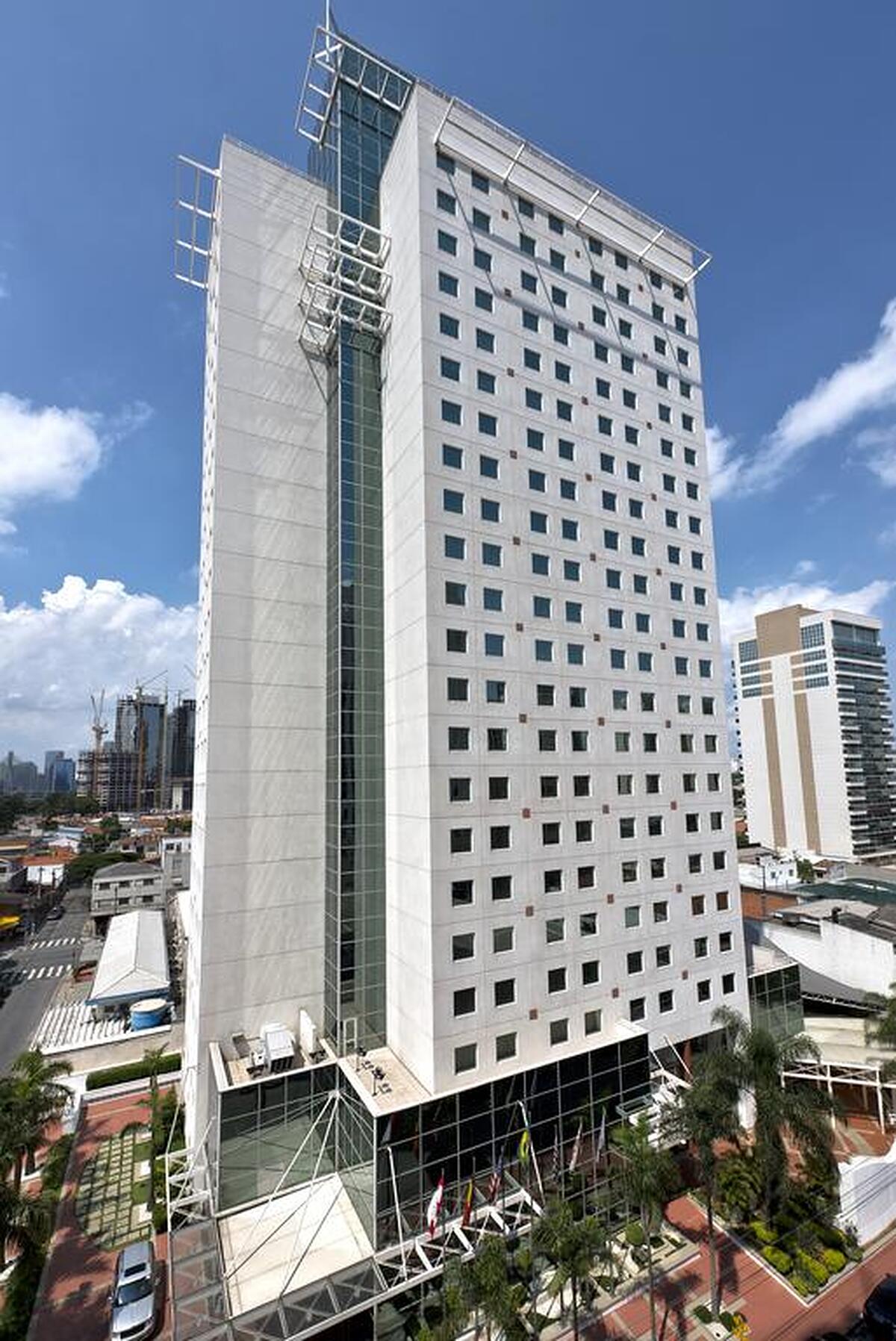 TRYP São Paulo Naçoes Unidas Hotel