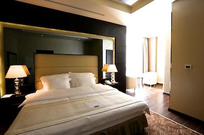 بین ماجید نهال