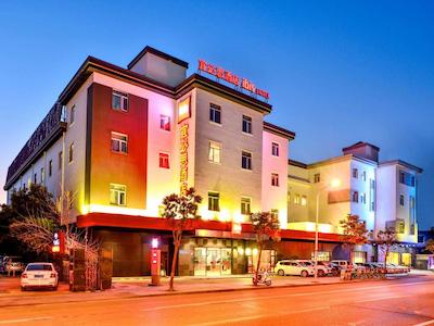 آیبیس شانگهای نیو هانگچائو