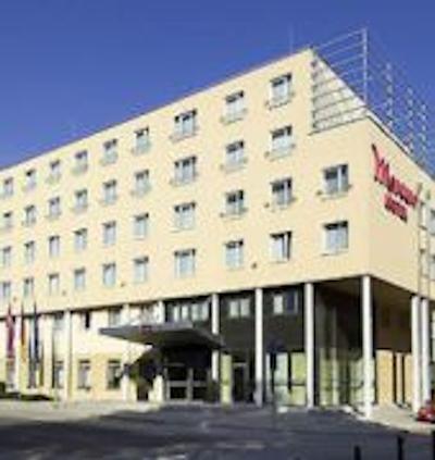 مرکور هتل مانهیم ام راداوز