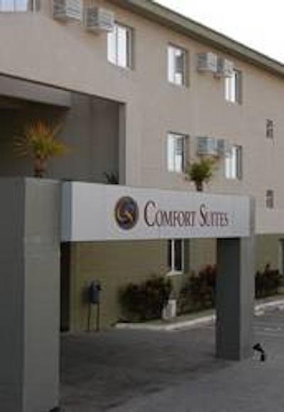 هتل کمفرت سویتز کمپیناز