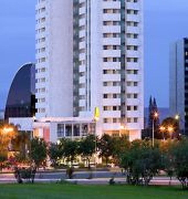 مرکور براسیلیا لیدر هتل
