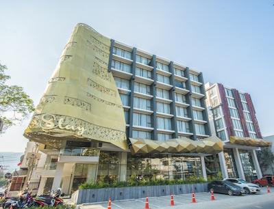 است وید نیمان