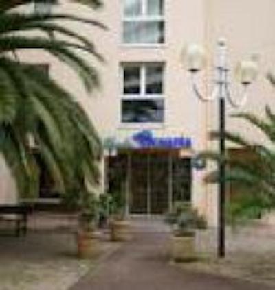 اسال اُسینیا بیاریتز