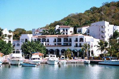 مارینا هتل اند ریزرت هواتولکو