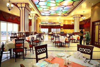 گولدن تولیپ خات اسپرینگز ریزرت اند اسپا