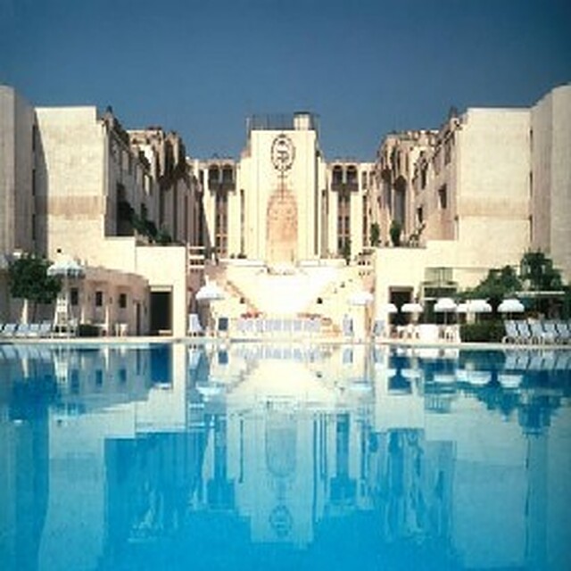 شراتون داماسوز